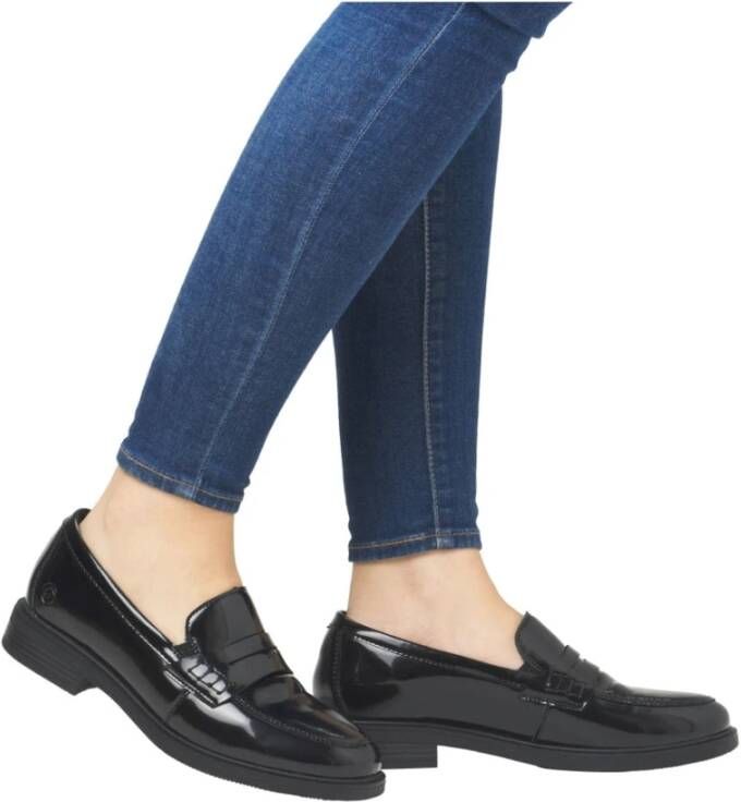 Remonte Elegante Zwarte Gesloten Loafers Damesschoenen Black Dames