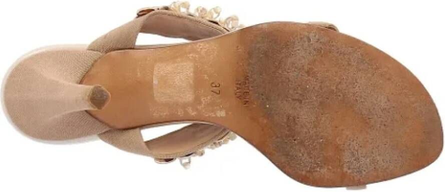 René Caovilla Pre-owned Leather sandals Beige Dames