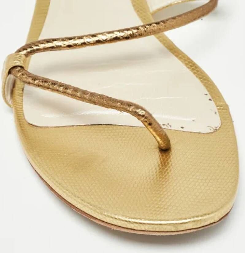 René Caovilla Pre-owned Leather sandals Yellow Dames