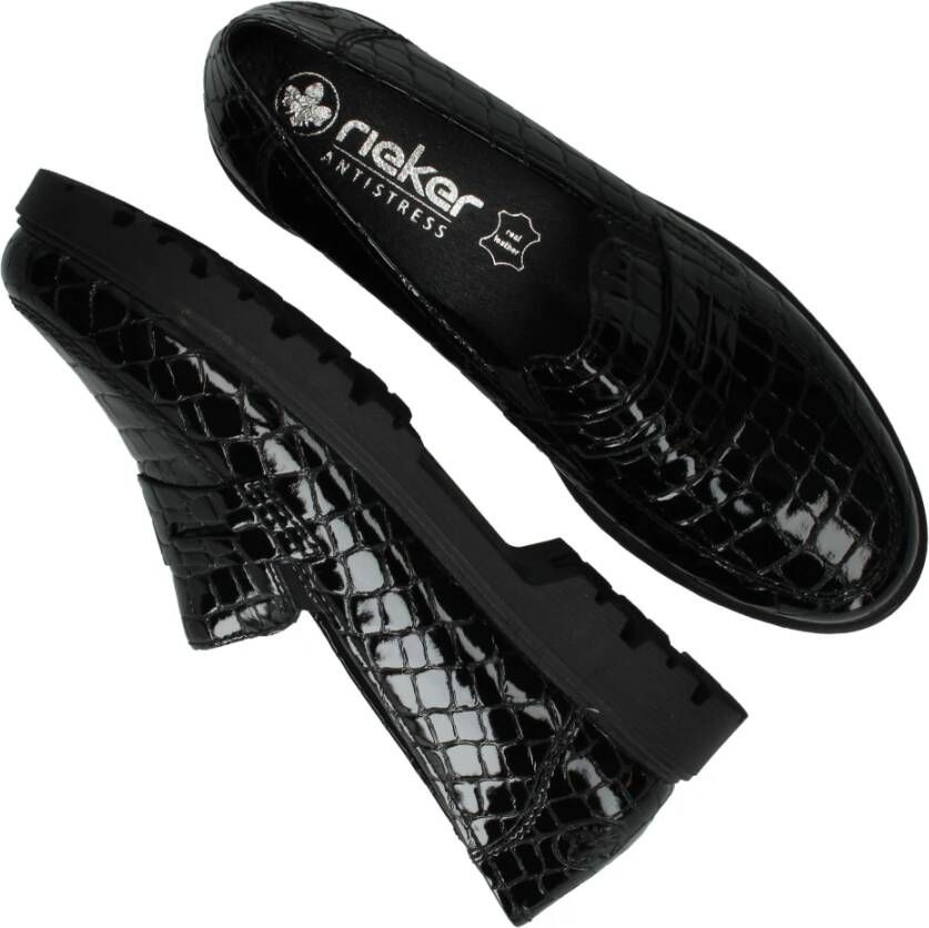 Rieker Stijlvolle zwarte loafer met dierenprint Black Dames