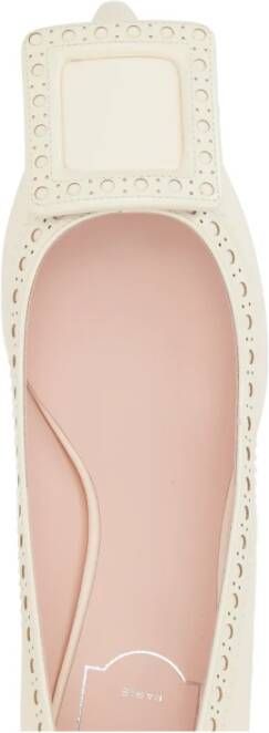 Roger Vivier Ivoor Leren Gesp Hak Pumps Beige Dames