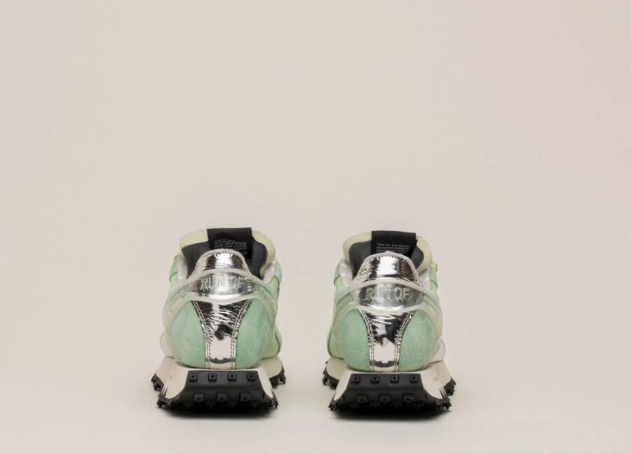 RUN OF Mint Split Leren Sneakers met Zilveren Hiel Green Dames