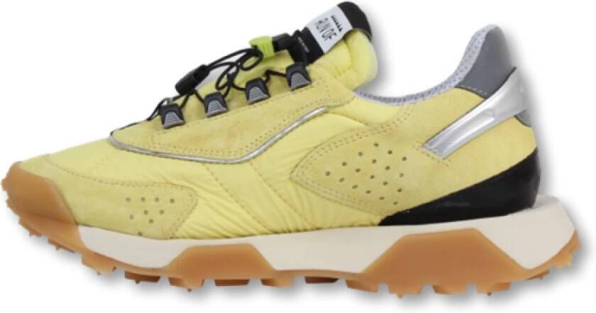 RUN OF Zwarte detail sneakers voor wandelen Yellow Dames