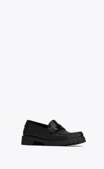 Saint Laurent Dikke leren mocassins met Cassandre-detail Black Dames