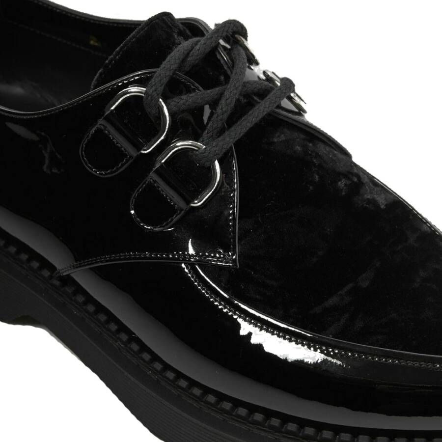 Saint Laurent Fluwelen Veterschoenen voor Vrouwen Black Dames