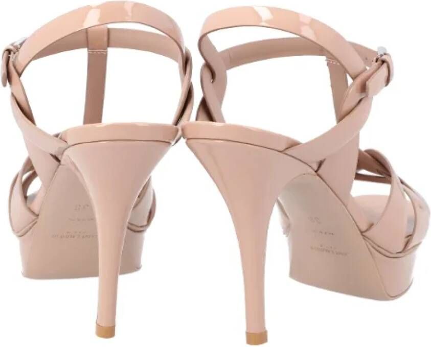 Saint Laurent Leather sandals Beige Dames