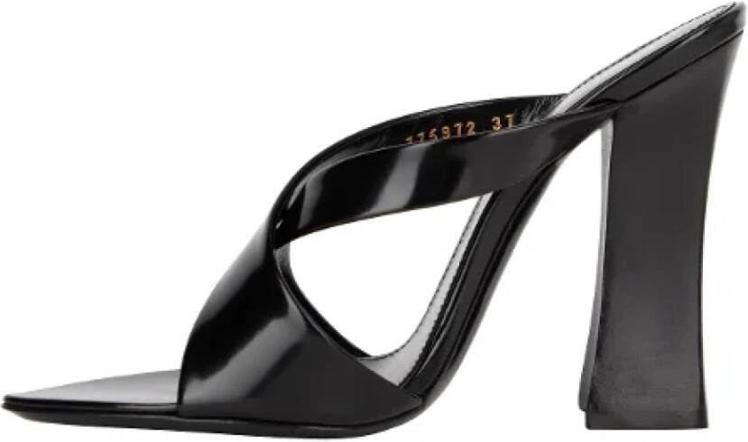 Saint Laurent Leather sandals Black Dames