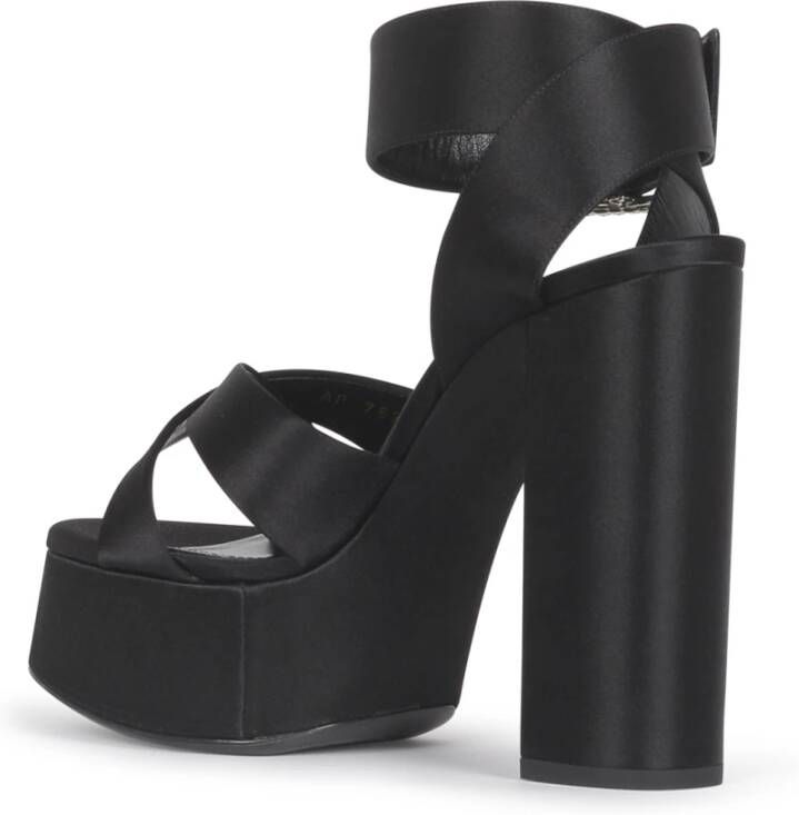 Saint Laurent Zwarte Satijnen Plateau Sandalen met Gekruiste Bandjes Black Dames