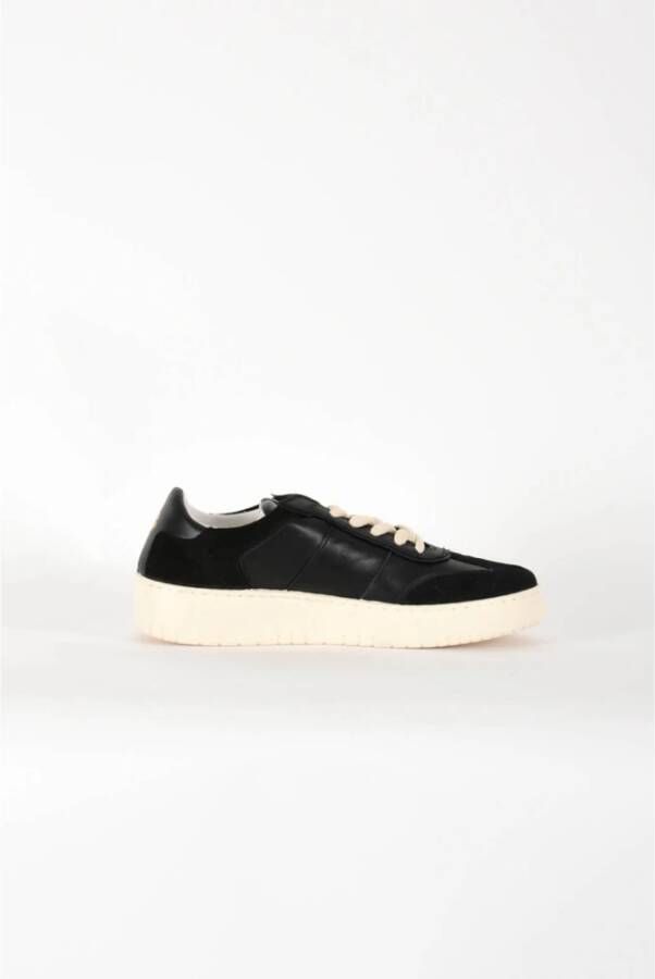 Saint Sneakers Leren dandy sneakers met suède inzetstukken Black Heren