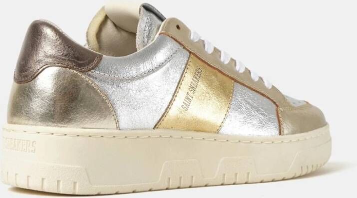 Saint Sneakers Zilveren Leren Sneakers met Gouden Detail Multicolor Heren