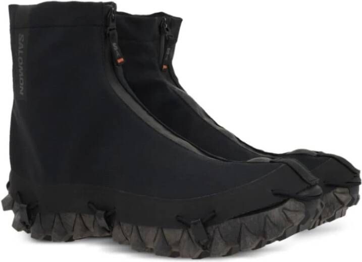 Salomon Zwarte Slip-On Sneakers met Afneembare Gaiter Black Dames