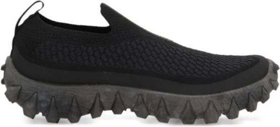 Salomon Zwarte Slip-On Sneakers met Afneembare Gaiter Black Dames