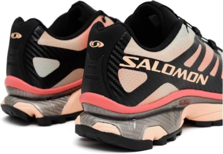 Salomon Zwarte Sneakers met Rubberen Logoprint Multicolor Heren