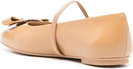 Salvatore Ferragamo Ballerina Flats Beige Leer Beige Dames