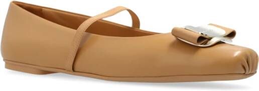 Salvatore Ferragamo Ballet Flats `Zina` Beige Dames