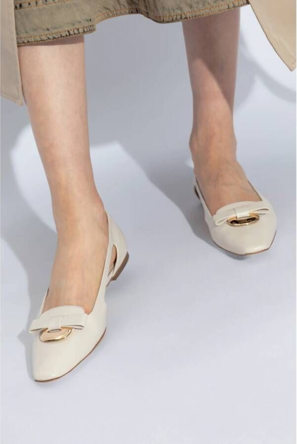 Salvatore Ferragamo Balletflats Terea Beige Dames