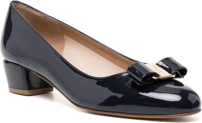 Salvatore Ferragamo Blauwe Oxford Vara 1 Schoenen Black Dames