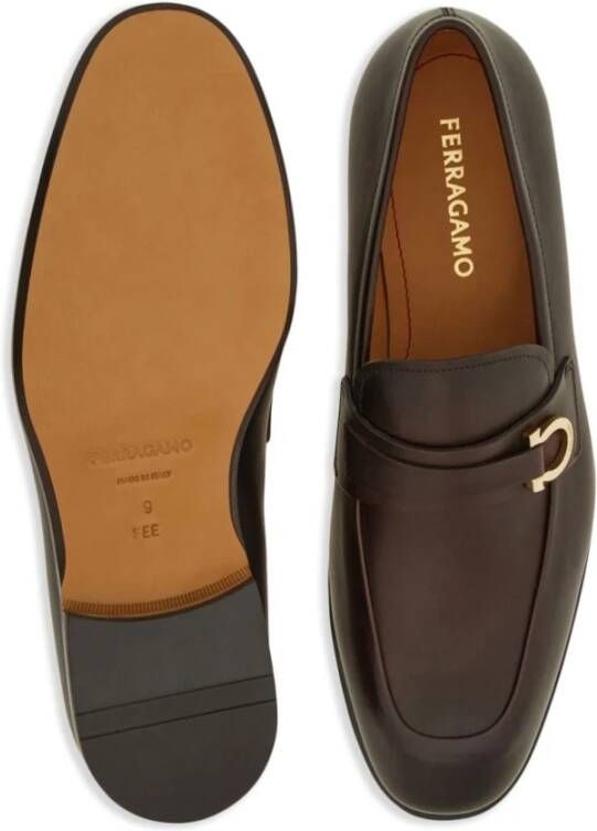 Salvatore Ferragamo Bruin Kalfsleer Metalen Band Zool Brown Heren