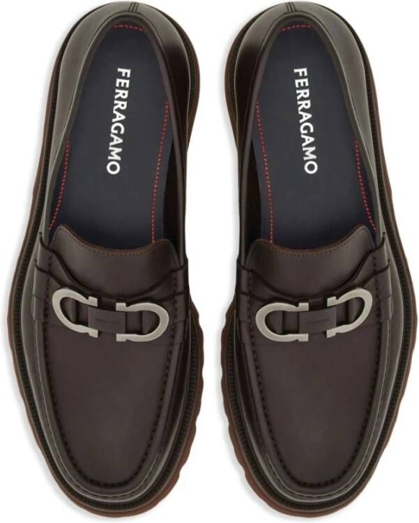 Salvatore Ferragamo Bruin Leren Platte Schoenen Gancini Gesp Brown Heren