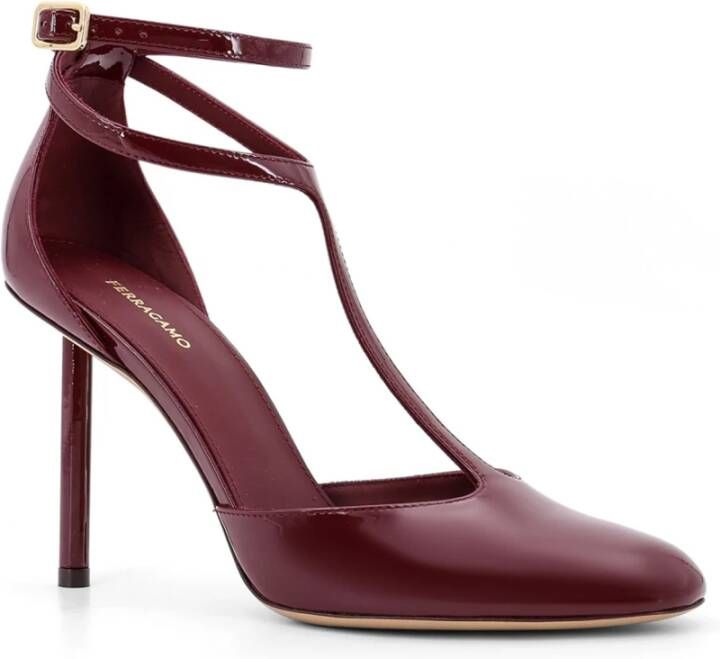 Salvatore Ferragamo Bruine Stiletto Pumps met Verstelbare Band Brown Dames