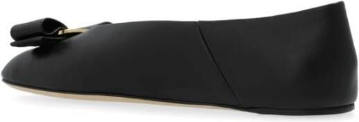 Salvatore Ferragamo Elegant Ballerina Flats Black Dames