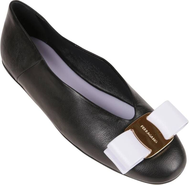 Salvatore Ferragamo Elegante Ballet Flats voor Vrouwen Black Dames