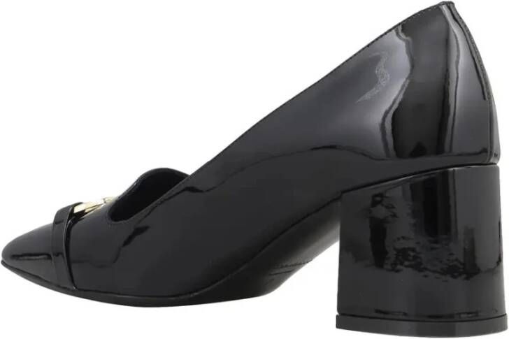 Salvatore Ferragamo Elegante Gancini Pumps Black Dames