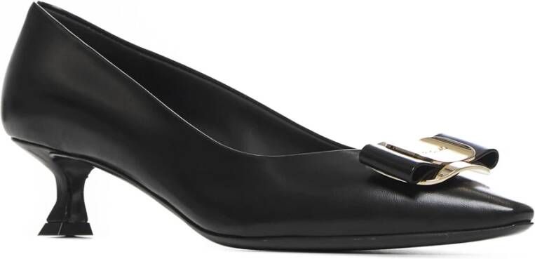 Salvatore Ferragamo Elegante Hakken Schoenen Black Dames