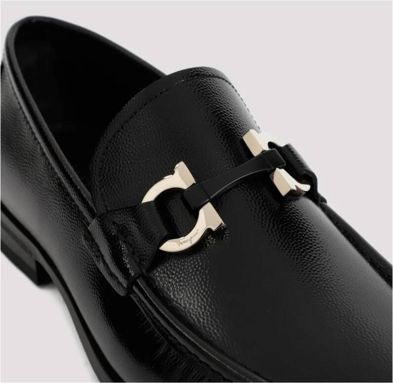 Salvatore Ferragamo Luxe Kalfsleren Loafers Black Heren