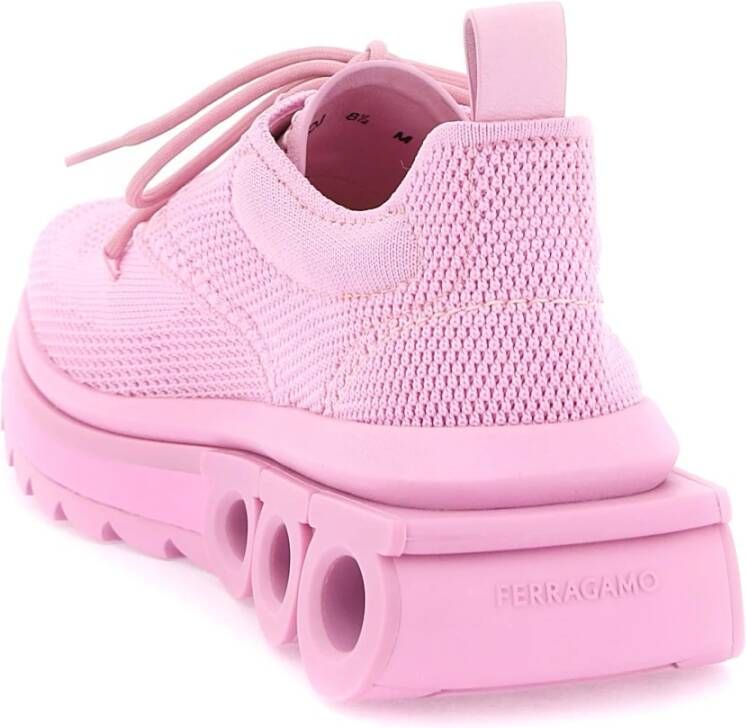 Salvatore Ferragamo Hardloopschoenen met mesh en leren inzetstukken Pink Dames