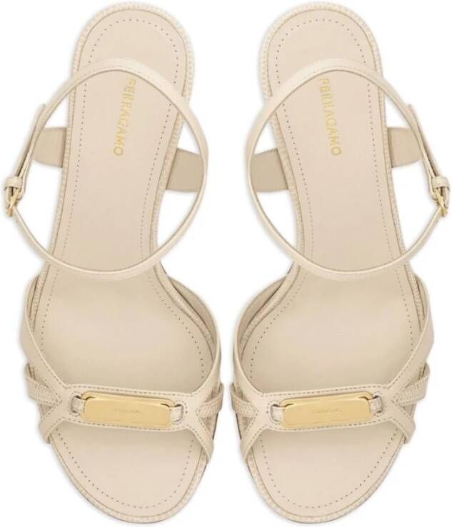 Salvatore Ferragamo Ivoor Leren Hagedis Sandalen Beige Dames