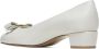 Salvatore Ferragamo Ivoorleren Pumps met Strik Beige Dames - Thumbnail 3