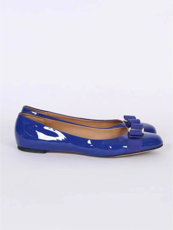 Salvatore Ferragamo Klassieke Leren Loafer Schoen Blue Dames