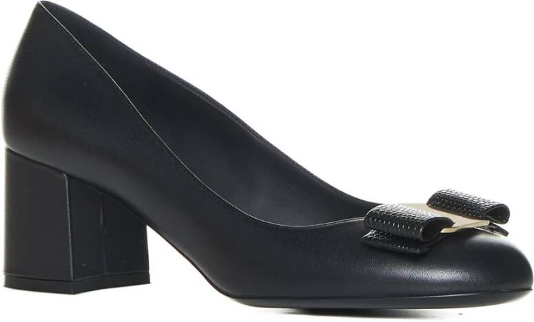 Salvatore Ferragamo Klassieke Vara-pumps met hak Black Dames