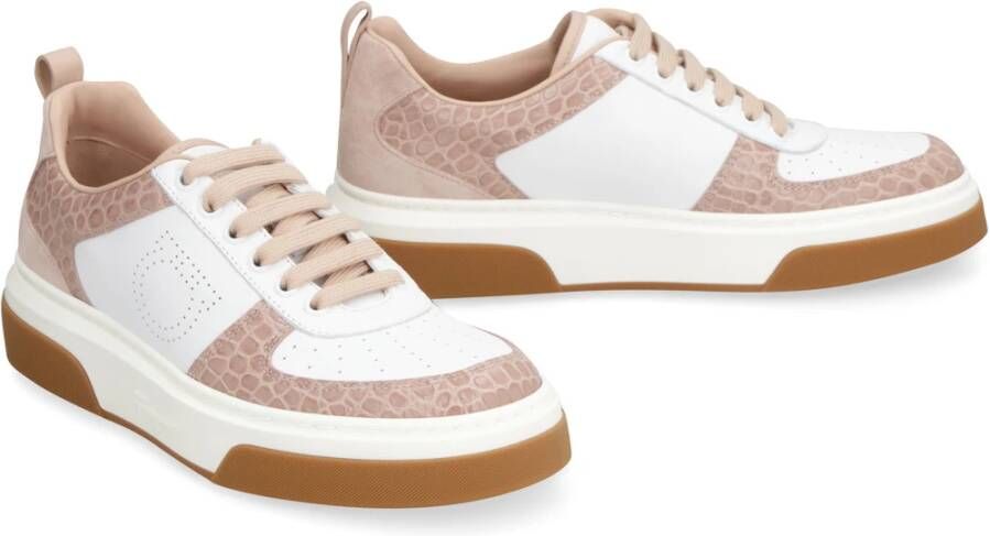 Salvatore Ferragamo Lage sneakers met suède inzetstukken White Dames