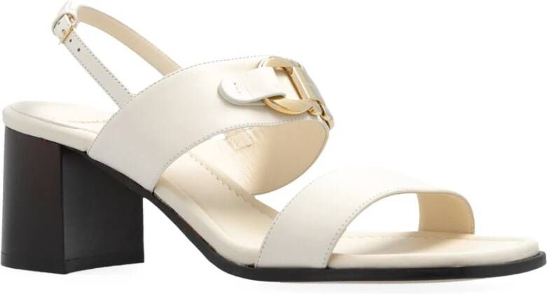 Salvatore Ferragamo Leren Sandalen met Enkelband Beige Dames