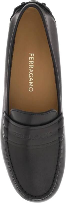 Salvatore Ferragamo Loafers met reliëflogo Black Dames