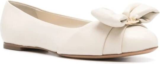 Salvatore Ferragamo Mascarpone Ballerina Schoenen White Dames