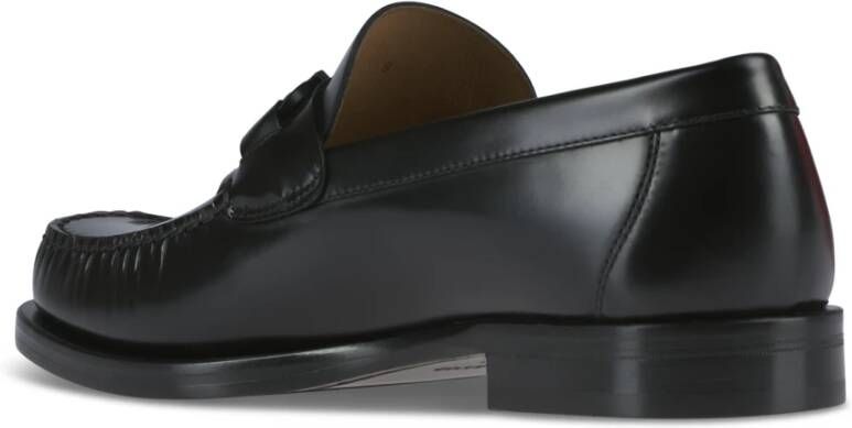 Salvatore Ferragamo Platte schoenen Fort stijl Black Heren