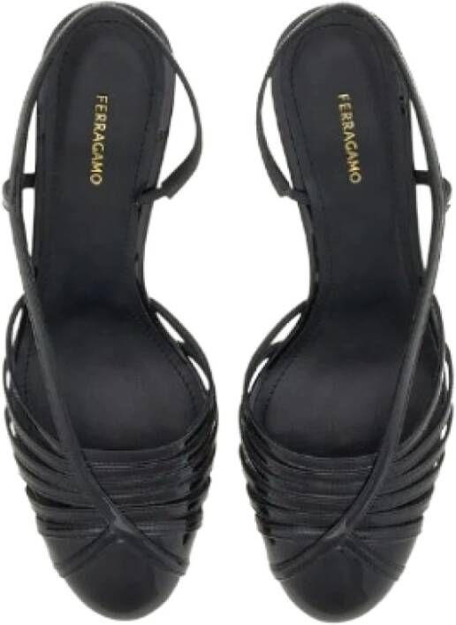 Salvatore Ferragamo Platte schoenen voor vrouwen Black Dames