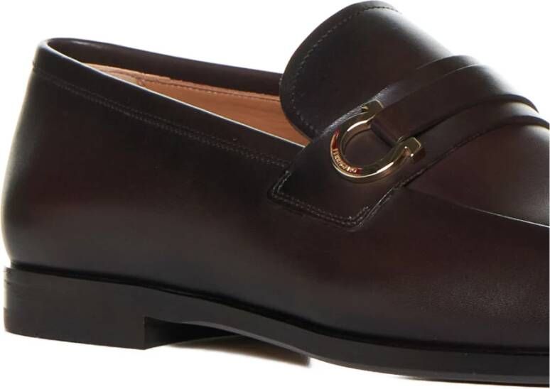 Salvatore Ferragamo Platte schoenen voor vrouwen Brown Heren