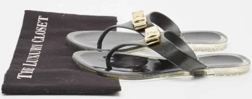 Salvatore Ferragamo Pre-owned Fabric flats Black Dames