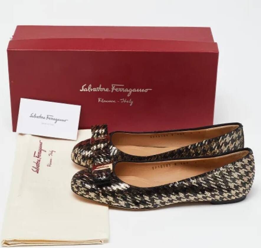 Salvatore Ferragamo Pre-owned Fabric flats Multicolor Dames