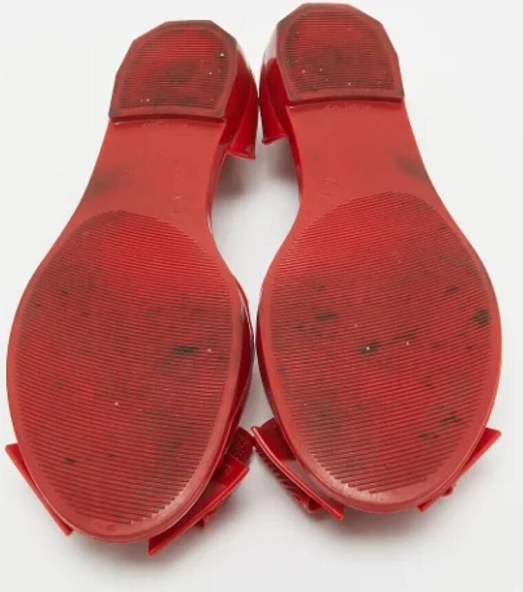 Salvatore Ferragamo Pre-owned Fabric flats Red Dames