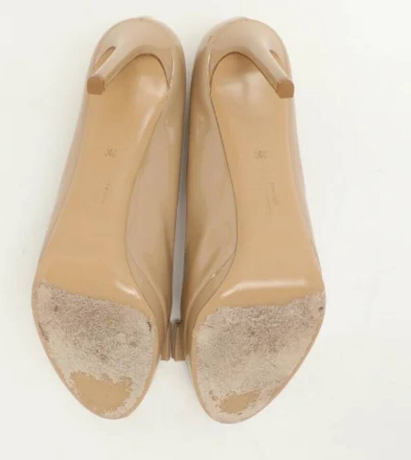 Salvatore Ferragamo Pre-owned Fabric heels Beige Dames