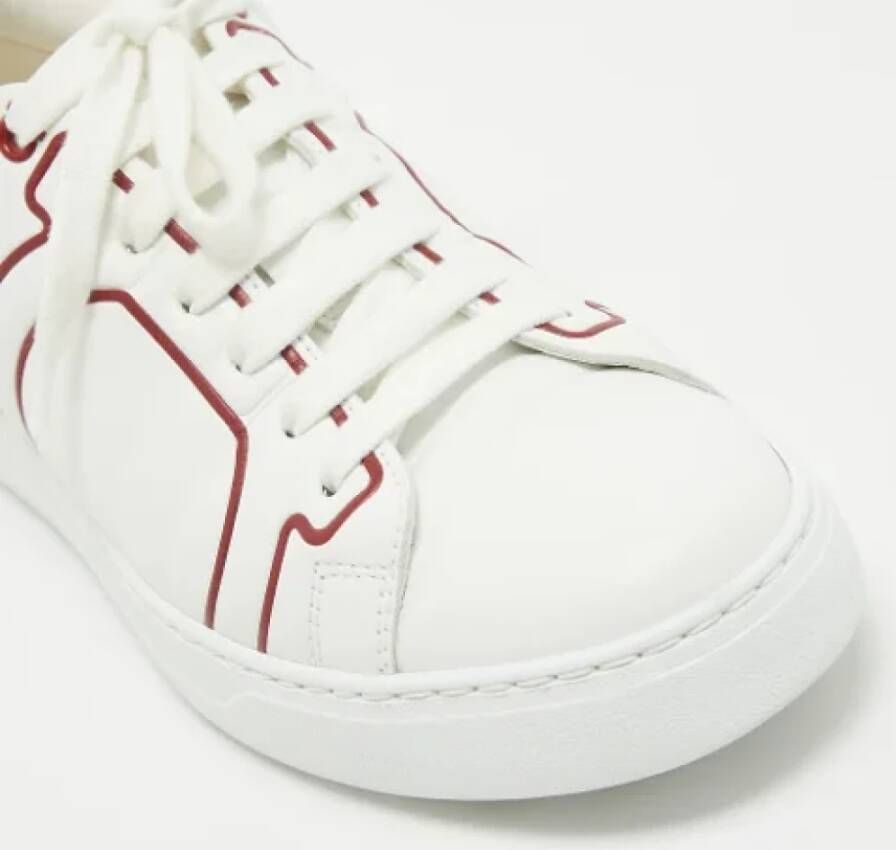 Salvatore Ferragamo Pre-owned Fabric sneakers White Dames