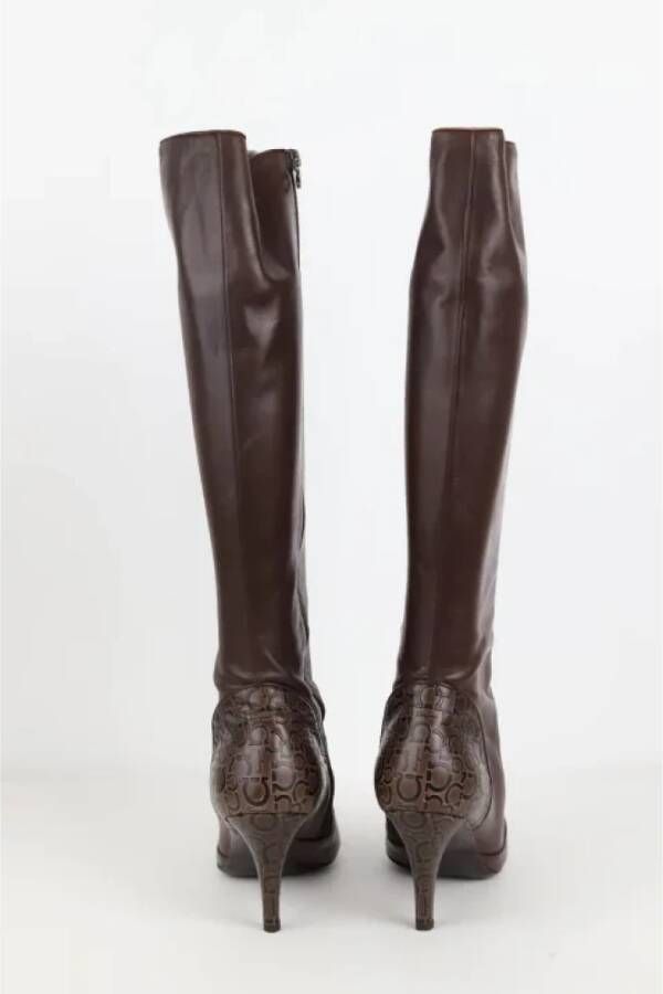 Salvatore Ferragamo Pre-owned Leather boots Brown Dames