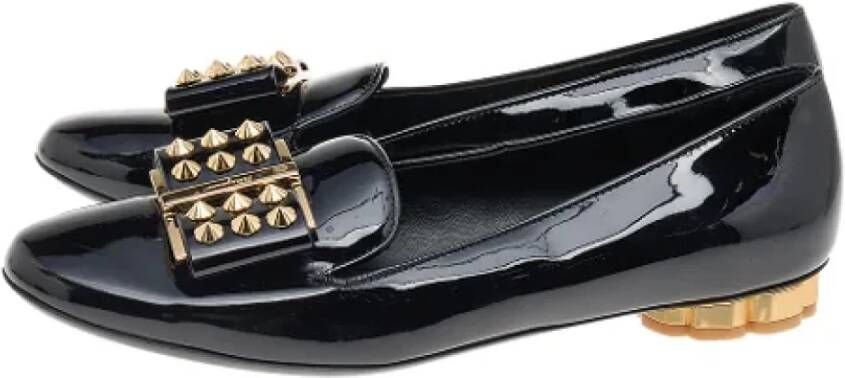 Salvatore Ferragamo Pre-owned Leather flats Black Dames