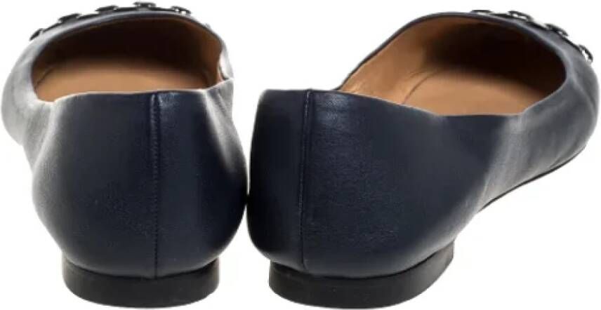 Salvatore Ferragamo Pre-owned Leather flats Black Dames