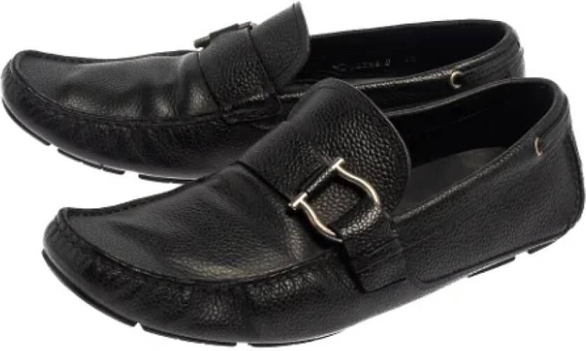 Salvatore Ferragamo Pre-owned Leather flats Black Dames